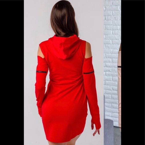 Red dress with zipper - Picture 2 of 2